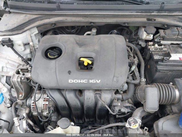 Hyundai Elantra Value Edition 2018 5NPD84LFXJH237682 Image 10