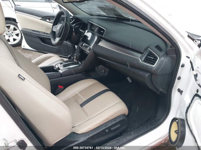 Honda Civic Touring 2016 19XFC1F98GE207038 Image 5