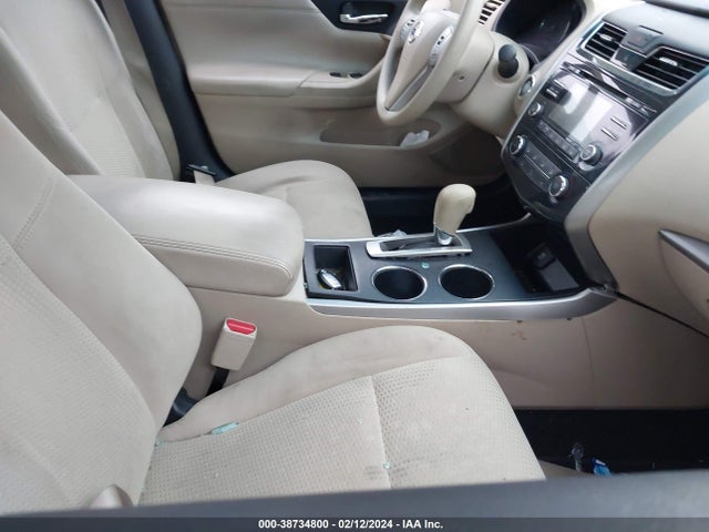 Nissan Altima 2.5 S 2015 1N4AL3AP2FC568529 Image 5