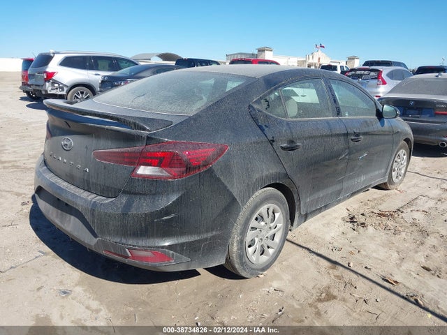 Hyundai ELANTRA SE 2019 5NPD74LF9KH420138 Image 4
