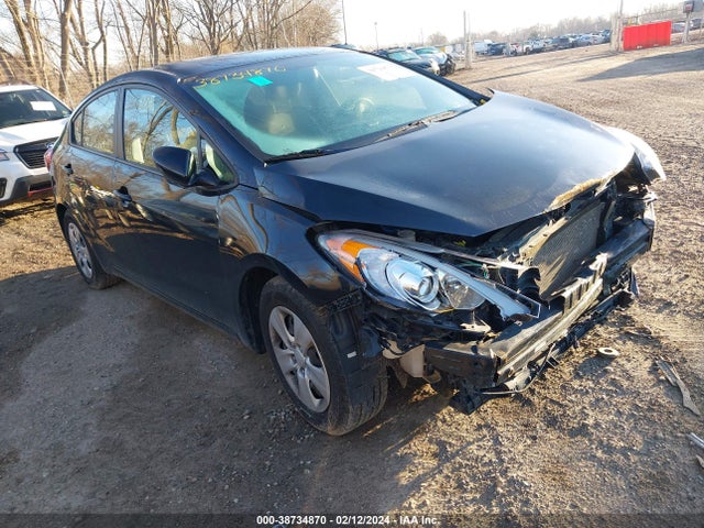 KIA FORTE LX 2016 KNAFK4A61G5573384 Image 1