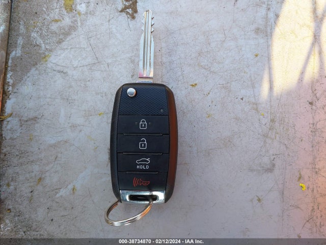 KIA FORTE LX 2016 KNAFK4A61G5573384 Image 11