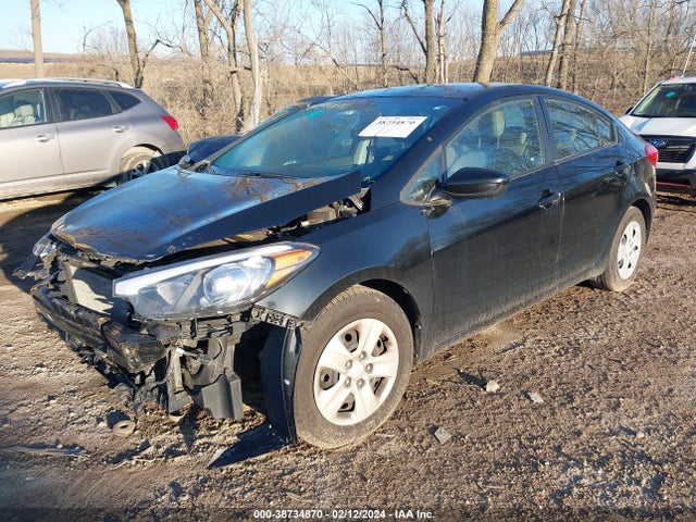 KIA FORTE LX 2016 KNAFK4A61G5573384 Image 2