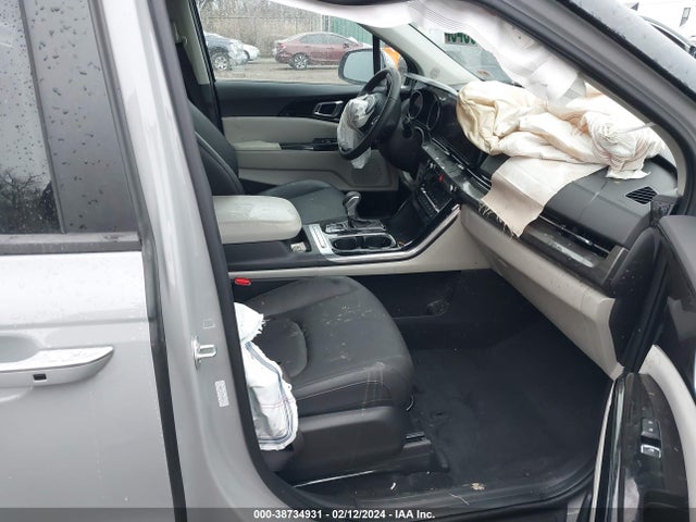 KNDNC5H37R6380232 KIA Carnival Mpv Ex