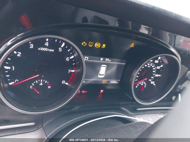 KNDNC5H37R6380232 KIA Carnival Mpv Ex