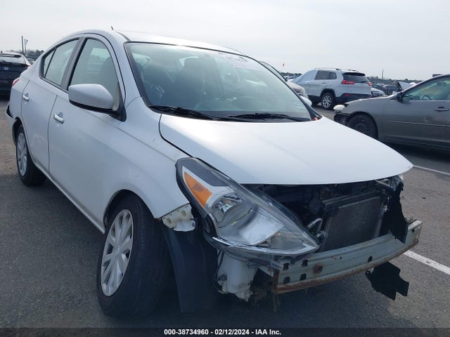 Nissan Versa 1.6 Sv 2015 3N1CN7AP4FL852661 Image 1