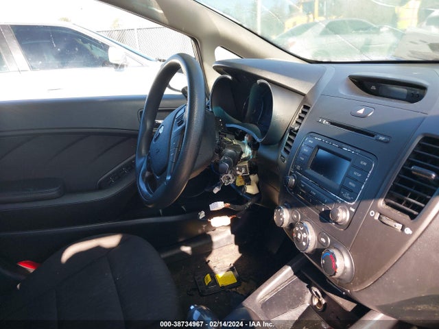 KIA FORTE LX 2016 KNAFK4A60G5591326 Image 11
