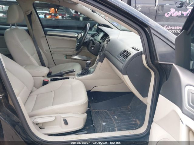 3VW217AU4FM093835 Volkswagen Golf Tsi Se 4-door