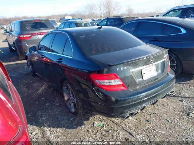 2011 MERCEDES-BENZ C 63 AMG WDDGF7HB5BF538937 Photo 2