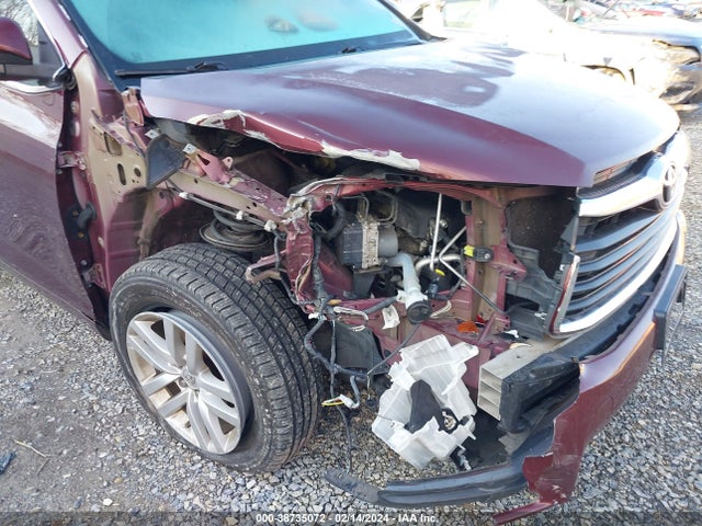 Toyota Highlander Le V6 2015 5TDBKRFH4FS107224 Image 6