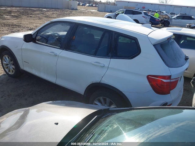 BMW X3 Xdrive28i 2014 5UXWX9C59E0D11727 Image 3