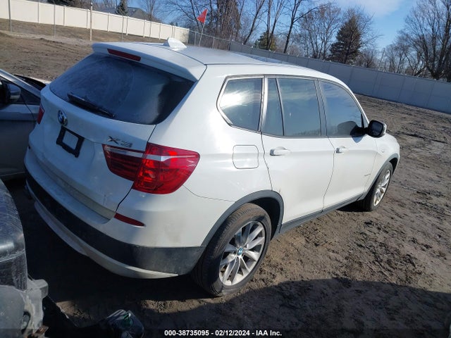 BMW X3 Xdrive28i 2014 5UXWX9C59E0D11727 Image 4