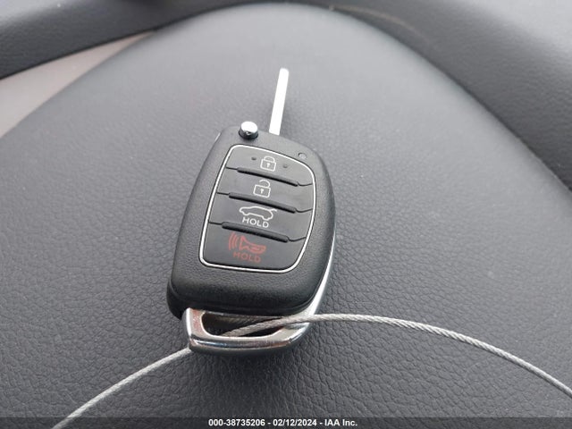 2016 HYUNDAI SANTA FE SE VIN: KM8SM4HF0GU151674