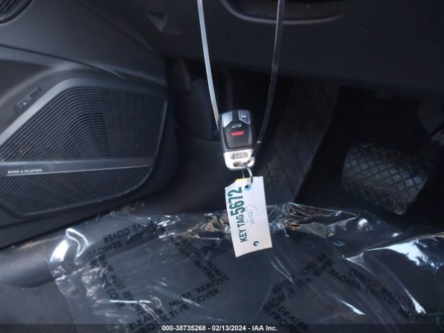 WA1BNAFY0J2222311 Audi Q5 2.0t Premium