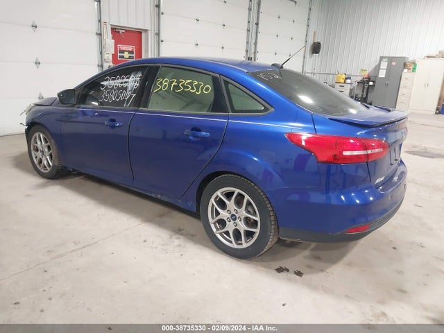 Ford FOCUS SE 2015 1FADP3F28FL260117 Image 3