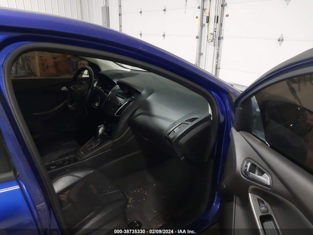 Ford FOCUS SE 2015 1FADP3F28FL260117 Image 5