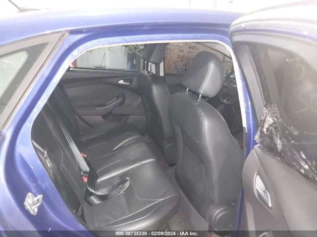 Ford FOCUS SE 2015 1FADP3F28FL260117 Image 8
