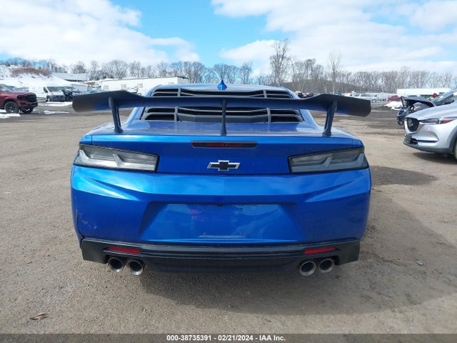 Chevrolet Camaro 1lt 2017 1G1FB1RS4H0117387 Image 16