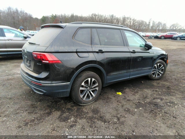 3VV0B7AX8NM158574 Volkswagen Tiguan 2.0t S