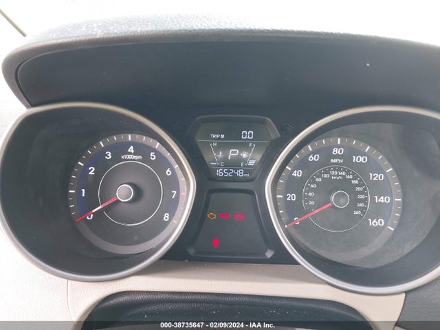 38735647 :رقم المزاد ، 5NPDH4AE2GH734955 vin ، 2016 Hyundai Elantra Se مزاد بيع