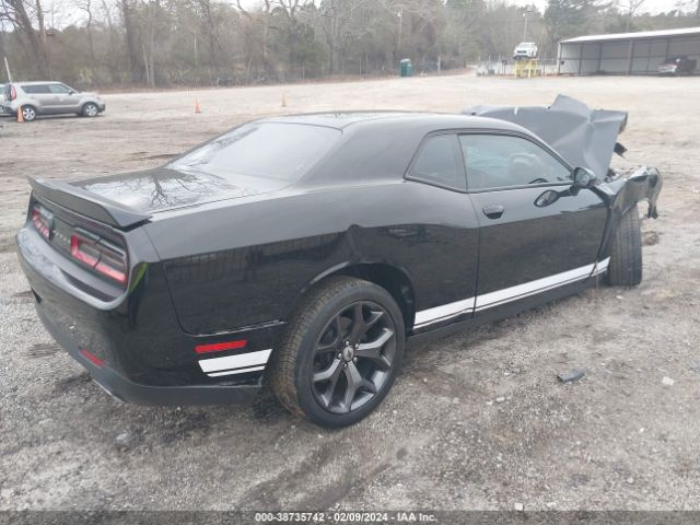 2C3CDZAG9HH640561 Dodge Challenger Sxt