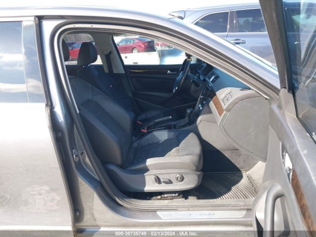 1VWCN7A3XEC028004 Volkswagen Passat 2.0l Tdi Sel Premium