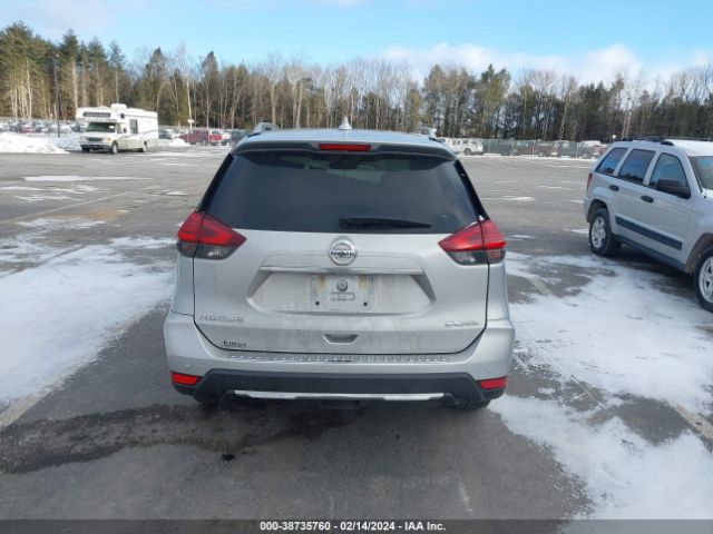 5N1AT2MV4KC811438 Nissan Rogue Sl