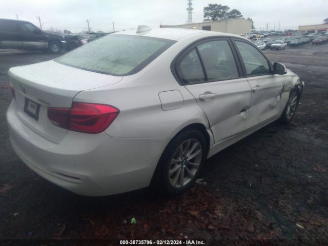 WBA8A9C57GK618603 BMW 320i