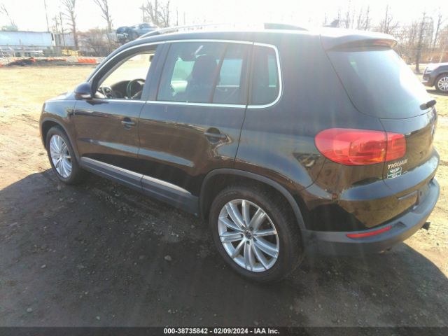 2012 VOLKSWAGEN TIGUAN WVGBV7AX6CW542215 Photo 2