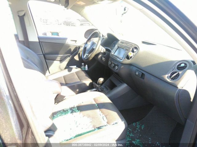 2012 VOLKSWAGEN TIGUAN WVGBV7AX6CW542215 Photo 4