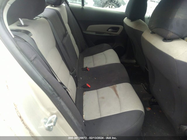 Chevrolet Cruze Ls Manual 2014 1G1PB5SG2E7325028 Image 8