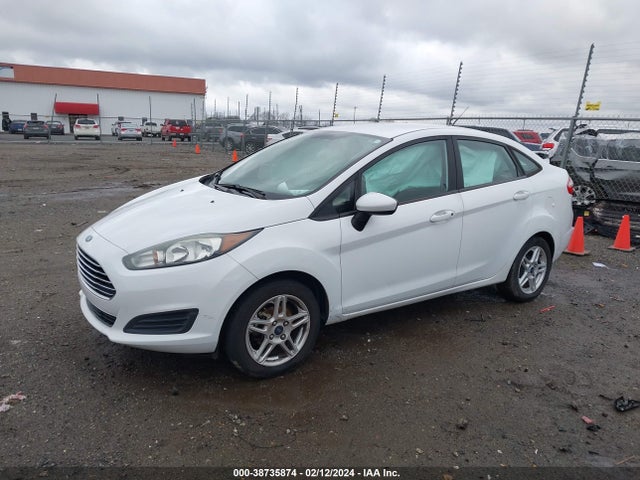 Ford FIESTA SE 2017 3FADP4BJ2HM167601 Image 2