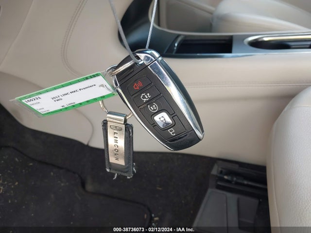 Lincoln Mkc Premiere 2017 5LMCJ1C91HUL61387 Image 11