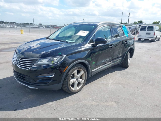 Lincoln Mkc Premiere 2017 5LMCJ1C91HUL61387 Image 2