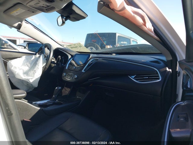 Chevrolet MALIBU LT 2018 1G1ZD5ST7JF220713 Image 5