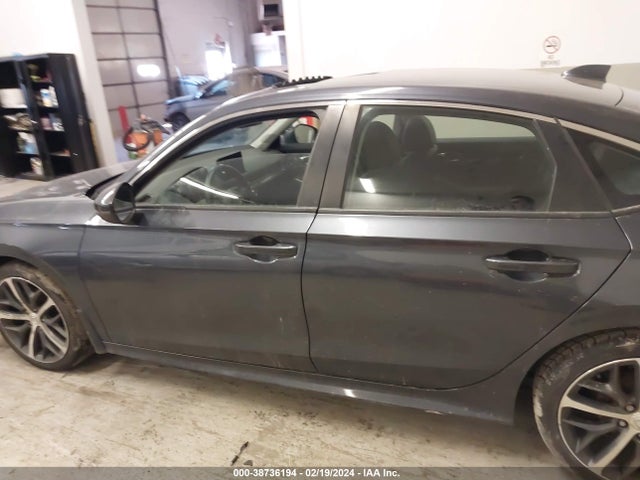 Honda Civic Touring 2022 2HGFE1F98NH306262 Image 14