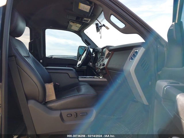 Ford F-250 Lariat 2015 1FT7W2BT4FEC69923 Image 5