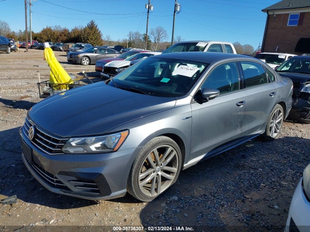 1VWAA7A3XJC032731 Volkswagen Passat 2.0t R-line/2.0t S