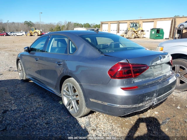 1VWAA7A3XJC032731 Volkswagen Passat 2.0t R-line/2.0t S