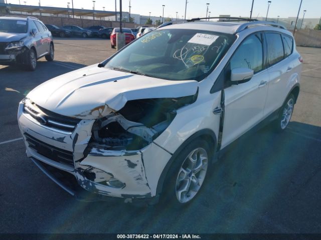 1FMCU0JX9EUD37565 Ford Escape Titanium