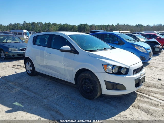 Chevrolet Sonic Ls Auto 2016 1G1JA6SH2G4175241 головне зображення