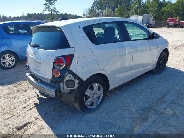 Chevrolet Sonic Ls Auto 2016 1G1JA6SH2G4175241 Image 4