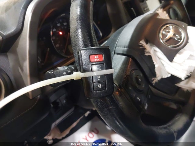 Toyota Rav4 Limited 2014 JTMYFREV6EJ021415 Image 11