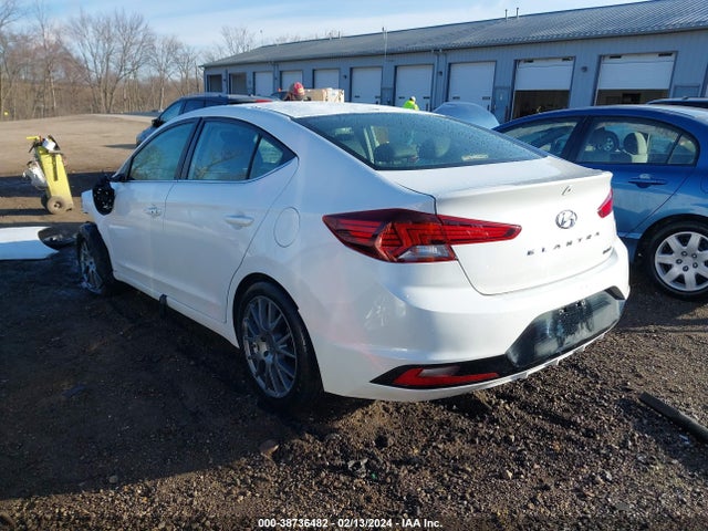 Hyundai Elantra Limited 2019 5NPD84LF8KH437011 Image 3
