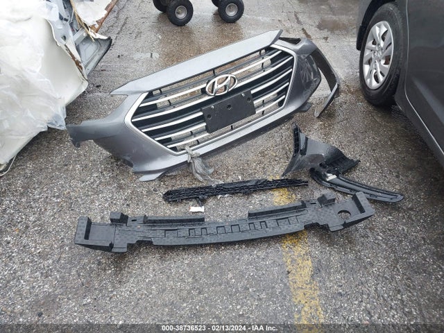 Hyundai ELANTRA SE 2018 5NPD74LF1JH349841 Image 12