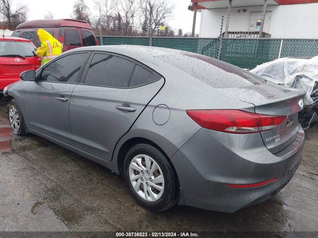 Hyundai ELANTRA SE 2018 5NPD74LF1JH349841 Image 3