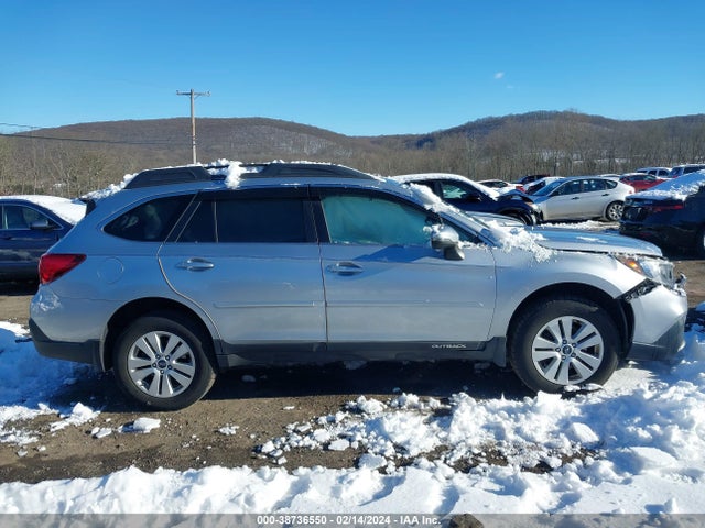 Subaru Outback 2.5i Premium 2018 4S4BSAFC6J3225173 Image 13