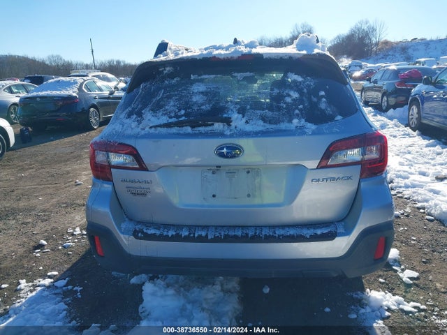 Subaru Outback 2.5i Premium 2018 4S4BSAFC6J3225173 Image 16
