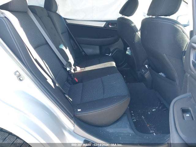 Subaru Outback 2.5i Premium 2018 4S4BSAFC6J3225173 Image 8