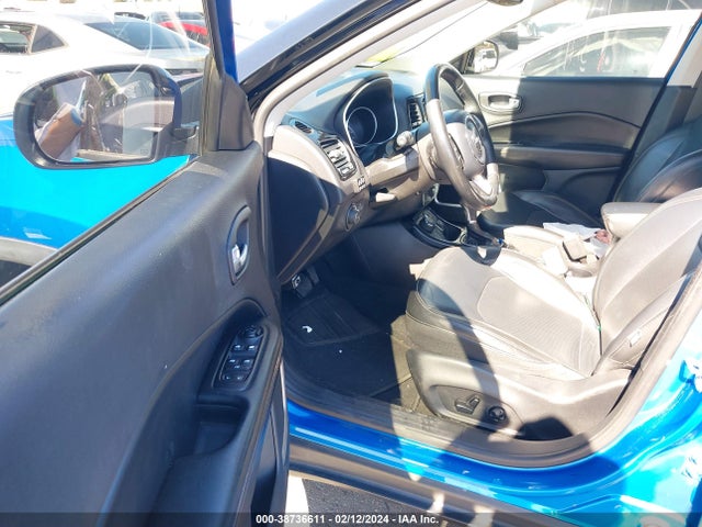 2019 JEEP COMPASS LIMITED 4X4 VIN: 3C4NJDCB0KT596076